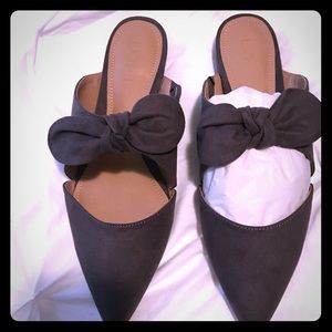 Loft slide show w bow detail